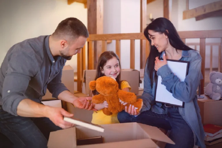 How to Manage Childcare Logistics During Getaways: The Complete Guide