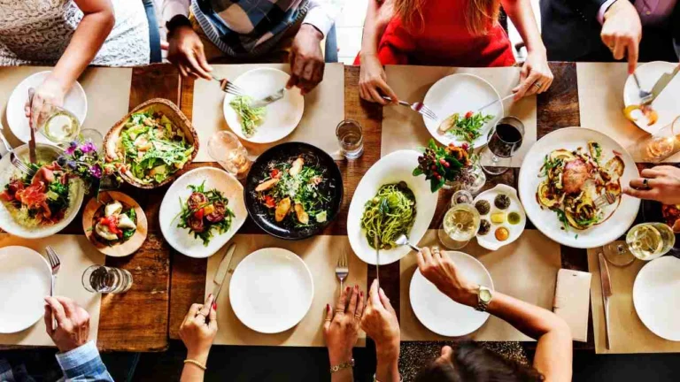 How to Reduce Luxury Dining Expenses: A Strategic Guide